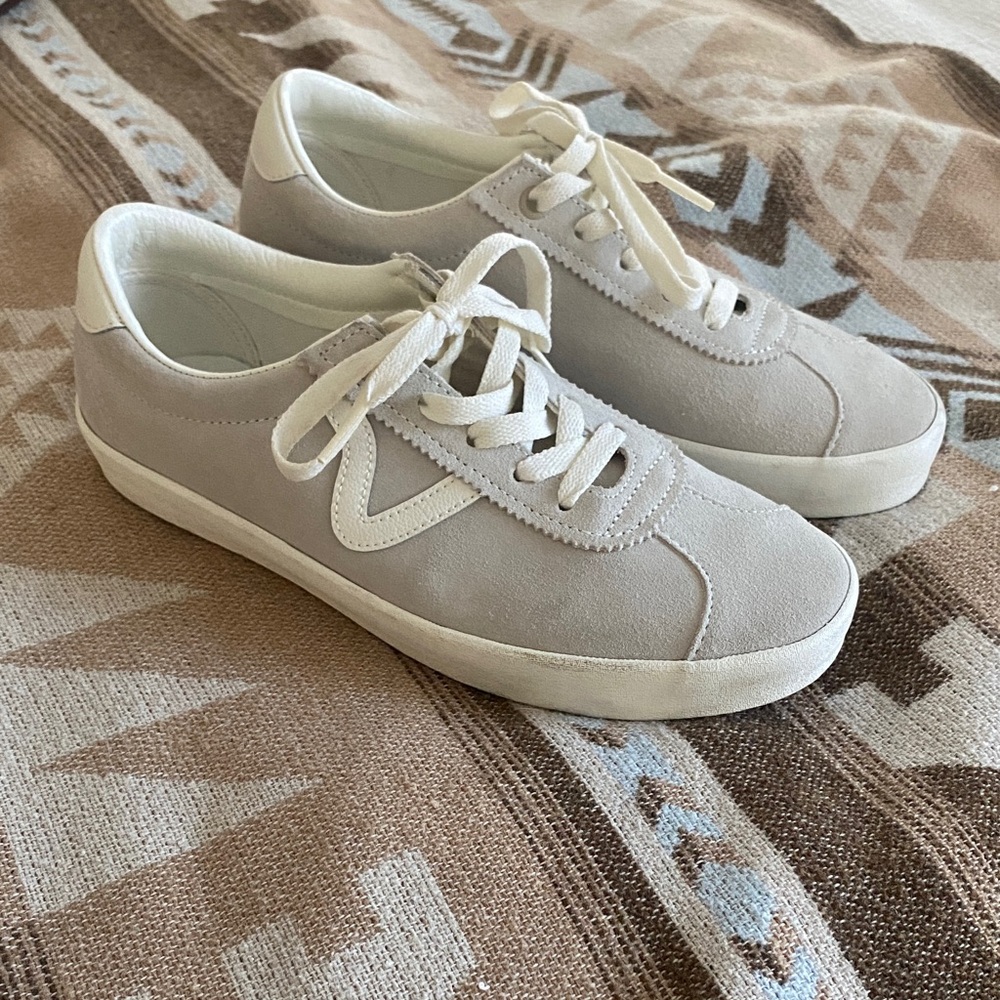 NWOT Vans Sport Low Suede Sneaker